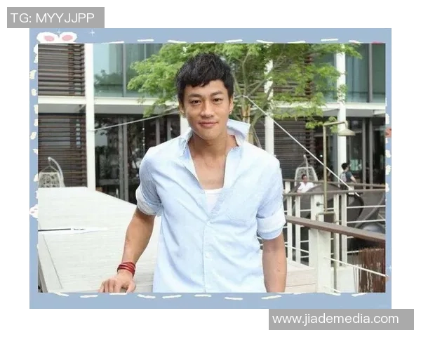 足球明星岁月变迁容颜对比从青涩少年到成熟巨星的蜕变之路